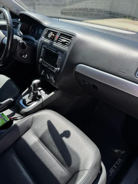 VW Jetta 2.5 SE LPG | Mobile.bg    6