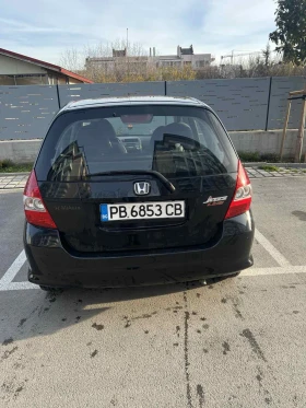 Honda Jazz 1.3i  - 4600 лв. / 2351.94 € - 82525341 5