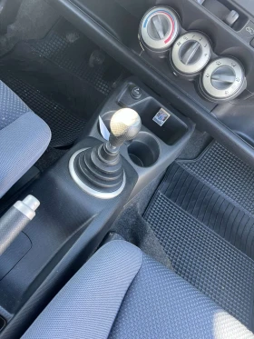 Honda Jazz 1.3i  - 4600 лв. / 2351.94 € - 82525341 12