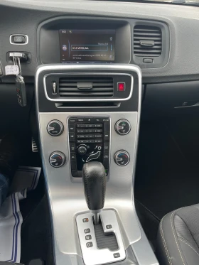 Volvo V60 2.0TDI-163-R-DEZIGN-MAT-NAVI-ITALIA - 6000 € / 11734.98 лв. - 46771348 16