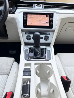 VW Passat 2.0 TDI DSG7| 150 к.с.| 2019г.| Реален пробег | Auto.bg — изображение 13