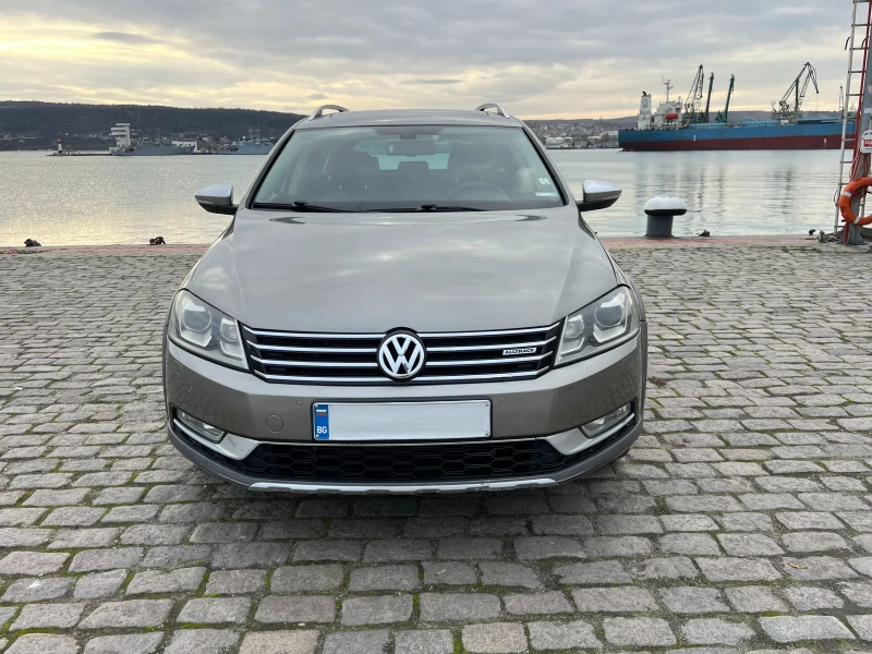 VW Passat Alltrack 2.0 TDI, снимка 2 - Автомобили и джипове - 48227989