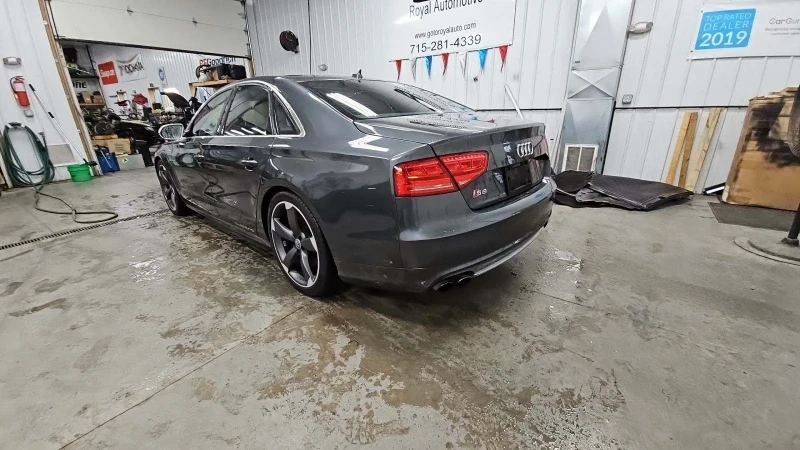 Audi S8, снимка 3 - Автомобили и джипове - 48725230