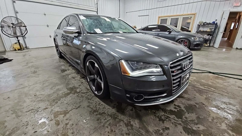 Audi S8, снимка 2 - Автомобили и джипове - 48725230