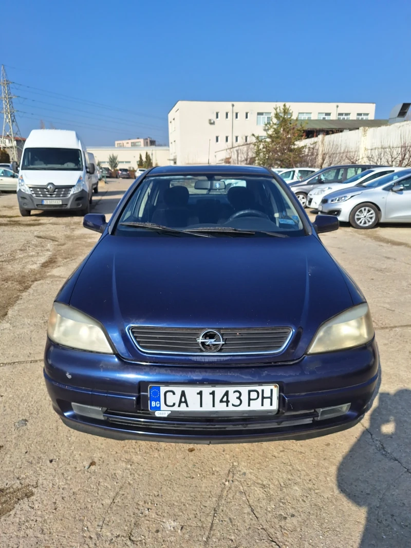 Opel Astra, снимка 1 - Автомобили и джипове - 48909329