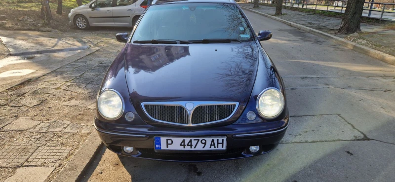 Lancia Lybra, снимка 2 - Автомобили и джипове - 48926020