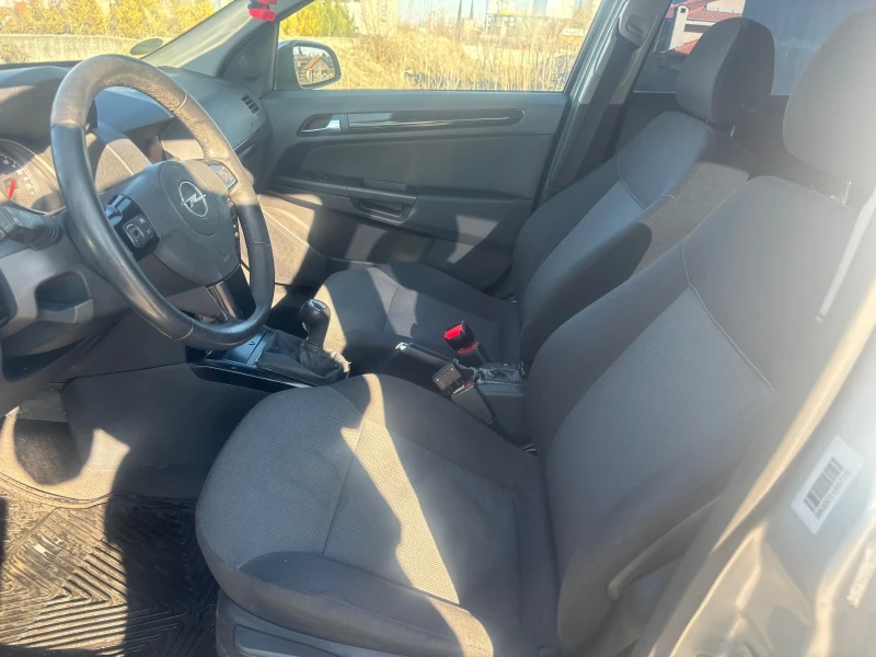 Opel Astra, снимка 6 - Автомобили и джипове - 49498002