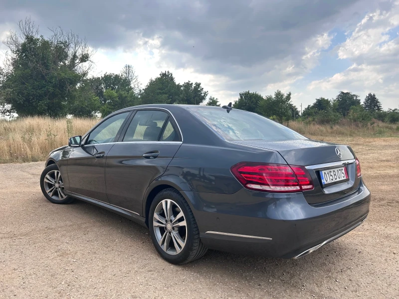 Mercedes-Benz E 200 Avantgarde, снимка 4 - Автомобили и джипове - 51147176
