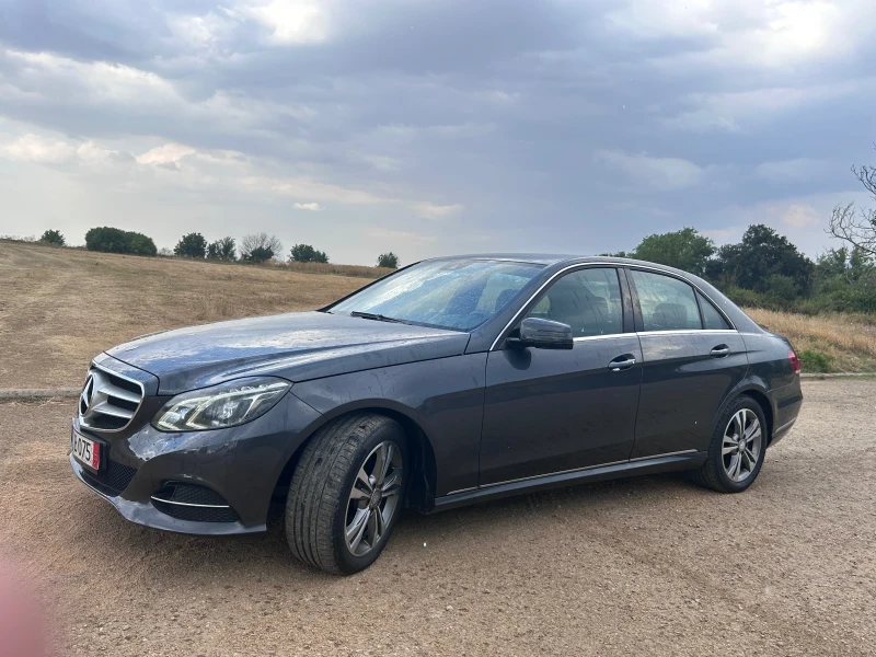 Mercedes-Benz E 200 Avantgarde, снимка 9 - Автомобили и джипове - 51147176