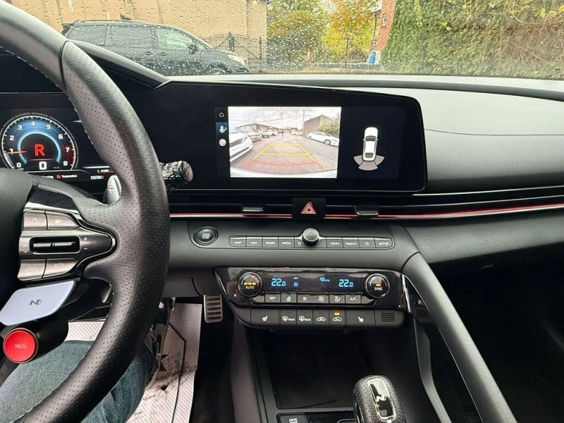 Hyundai Elantra * DCT * CARFAX * БЕЗ ПЪРВОНАЧАЛНА ВНОСКА, снимка 12 - Автомобили и джипове - 52937189