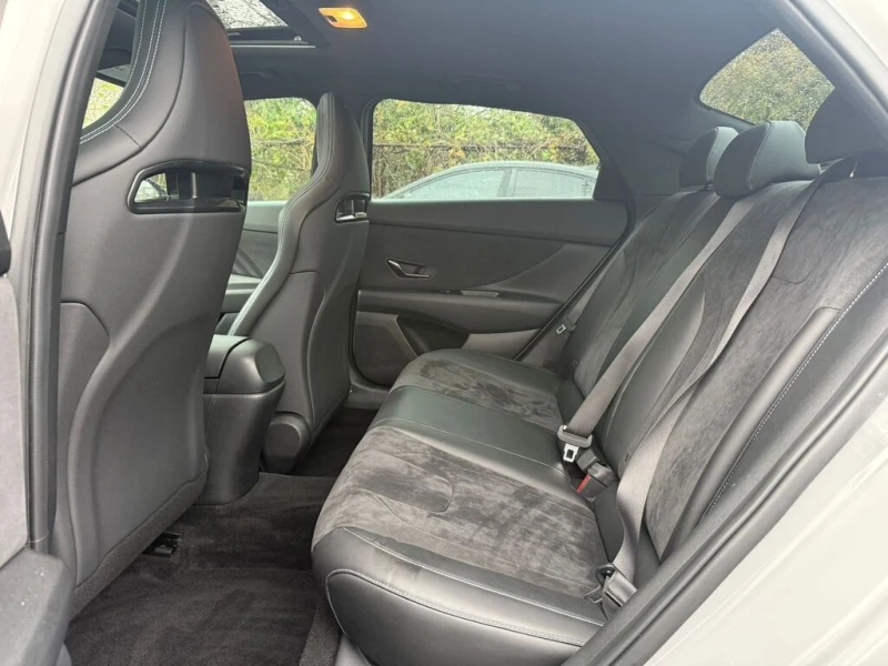 Hyundai Elantra * DCT * CARFAX * БЕЗ ПЪРВОНАЧАЛНА ВНОСКА, снимка 9 - Автомобили и джипове - 52937189