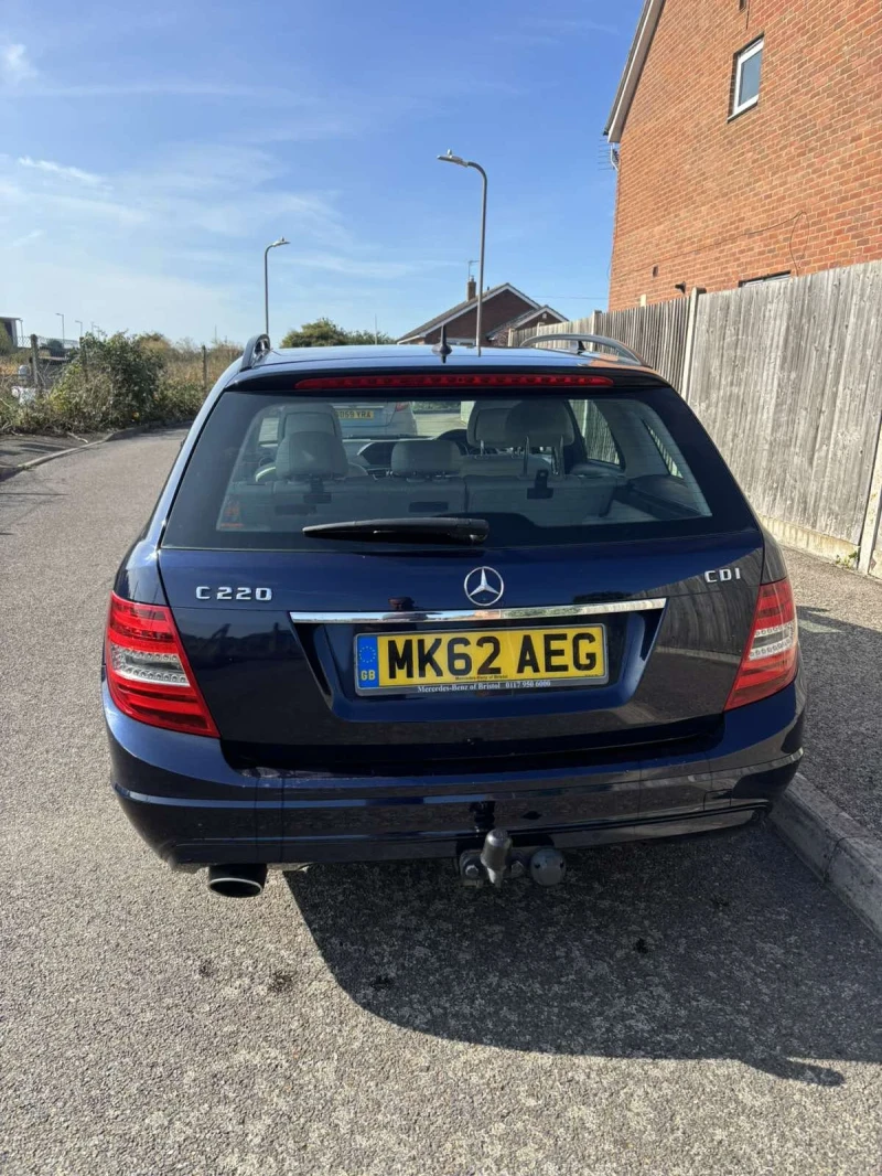 Mercedes-Benz C 220 CDI, снимка 4 - Автомобили и джипове - 52942690