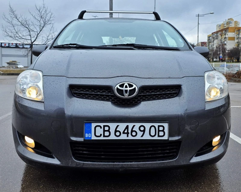 Toyota Auris, снимка 2 - Автомобили и джипове - 53375559