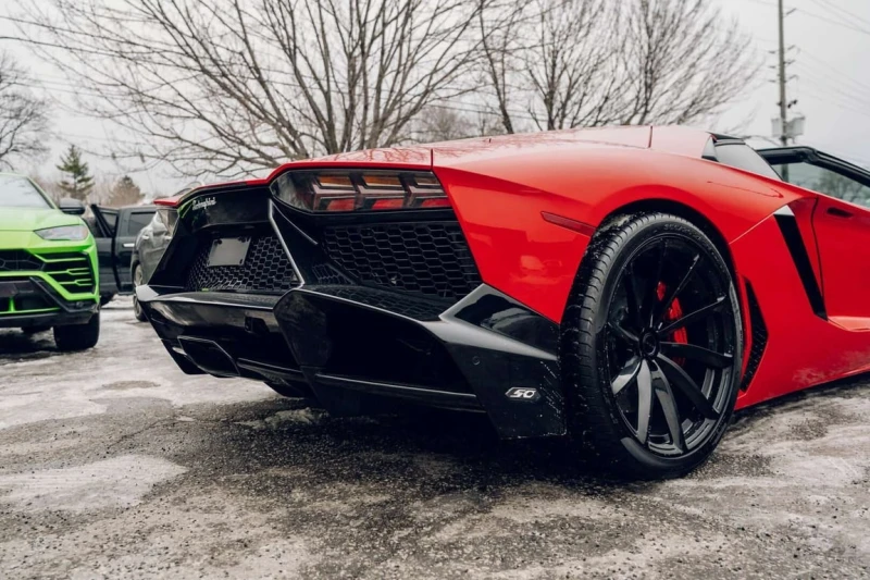 Lamborghini Aventador * CARFAX * ЦЕНА ДО БГ, снимка 9 - Автомобили и джипове - 53384985