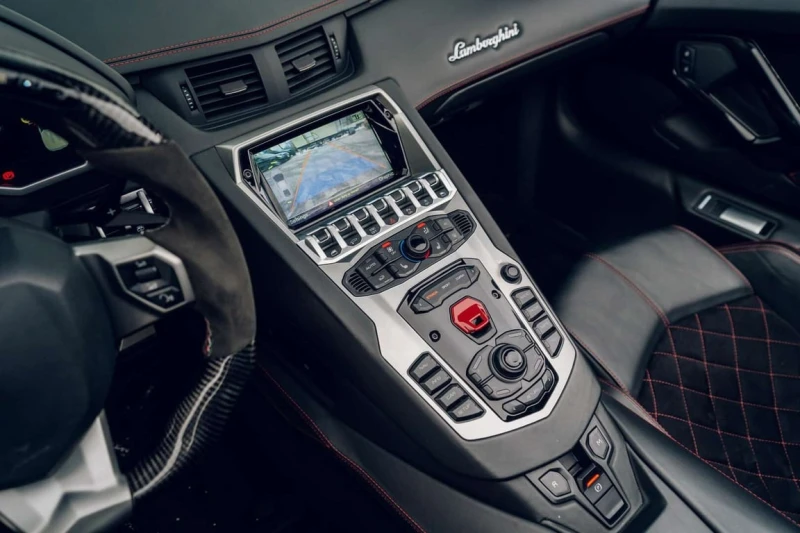 Lamborghini Aventador * CARFAX * ЦЕНА ДО БГ, снимка 14 - Автомобили и джипове - 53384985