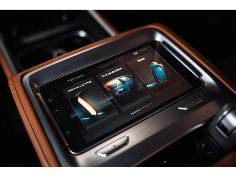 BMW 750 * 750Li| BOWERS & WILKINS| MASSAGE| CARPLAY * CARF, снимка 16 - Автомобили и джипове - 53573759