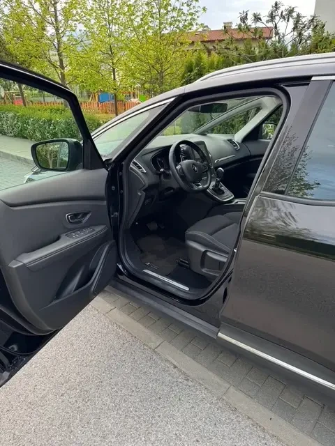 Renault Scenic  - изображение 5