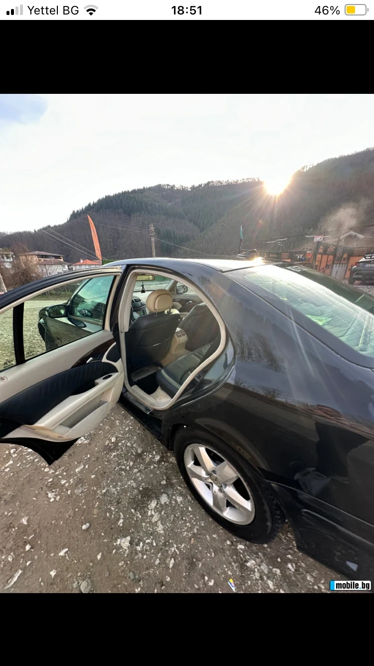 Mercedes-Benz E 220, снимка 4 - Автомобили и джипове - 53914396