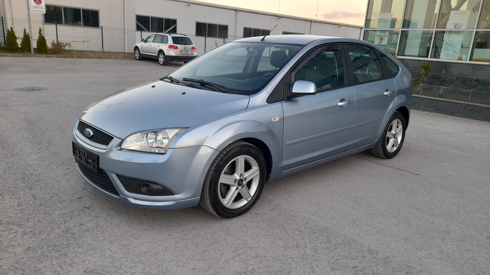 Ford Focus 2.0i - AVTOMAT  - изображение 2