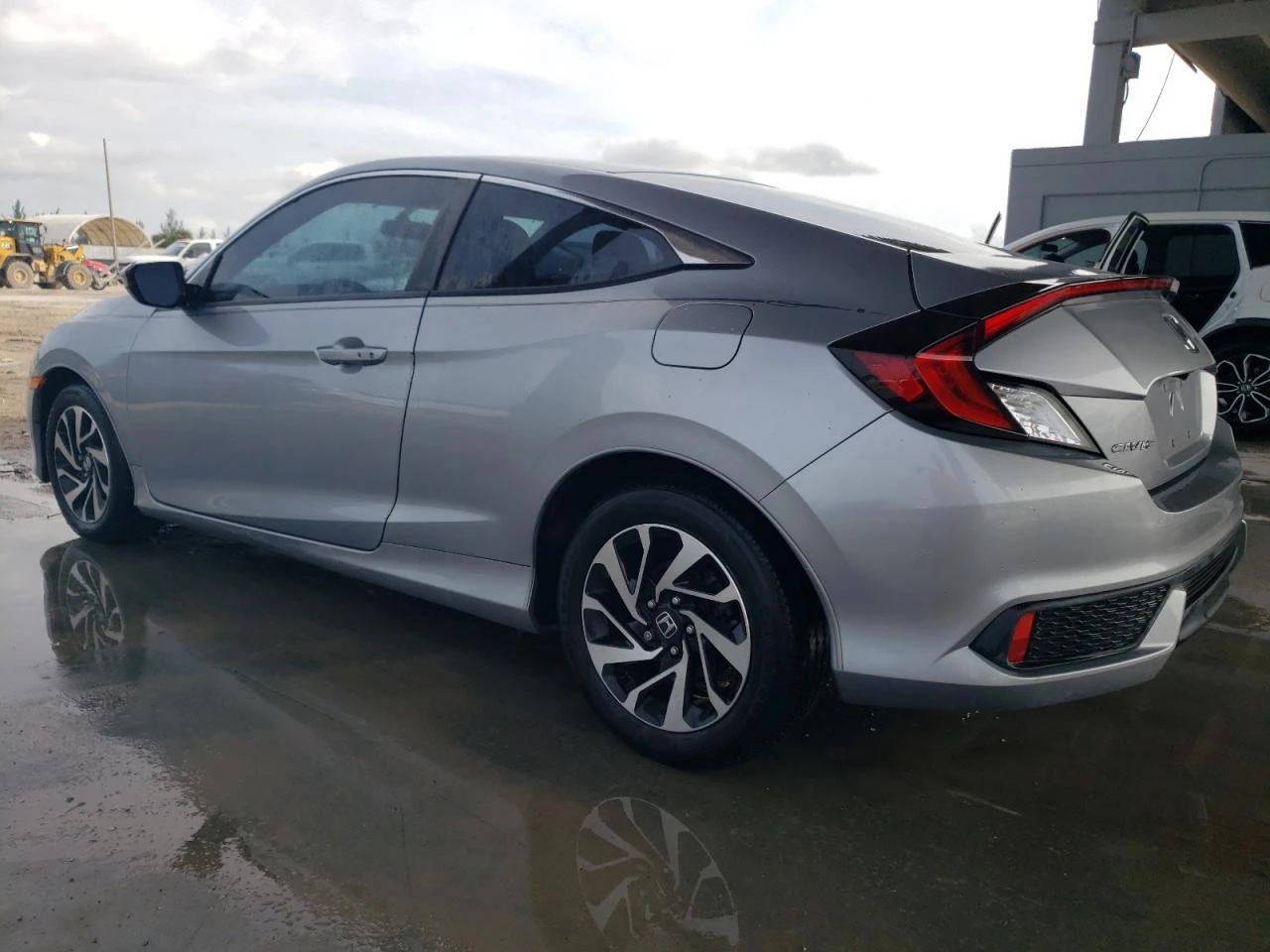 Honda Civic CVT LX-P - изображение 2