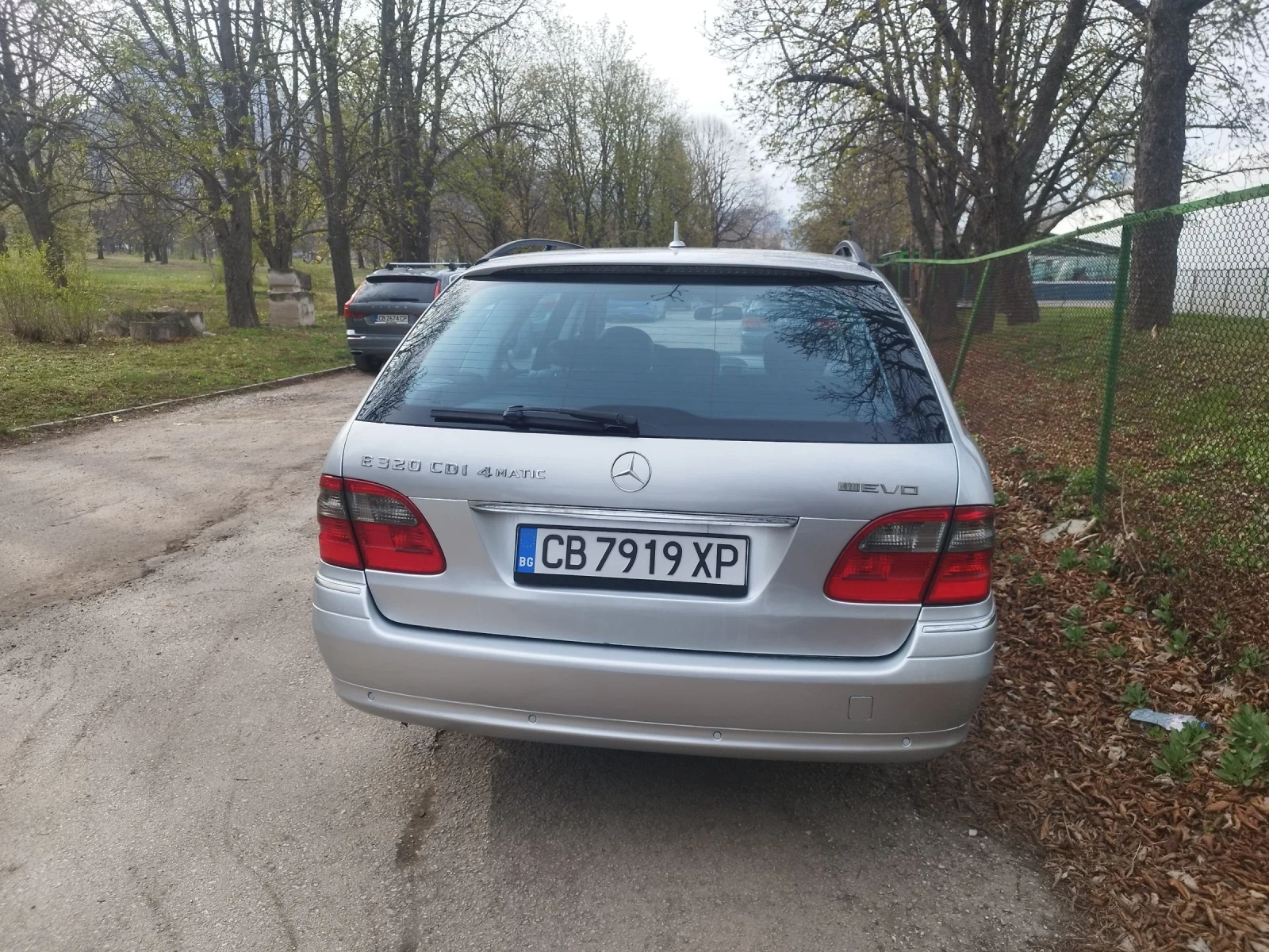 Mercedes-Benz E 320 Т - изображение 6
