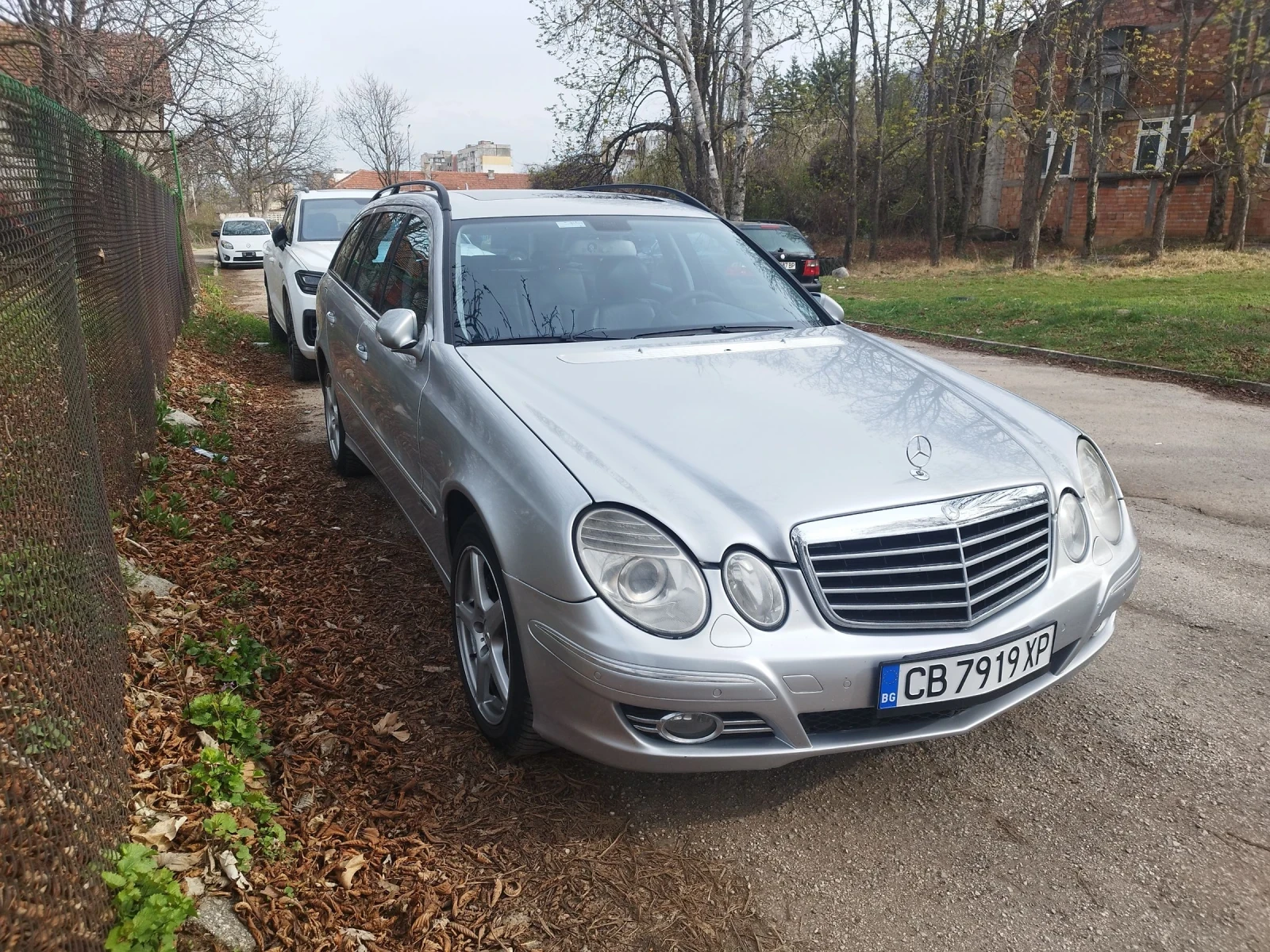 Mercedes-Benz E 320 Т - изображение 4
