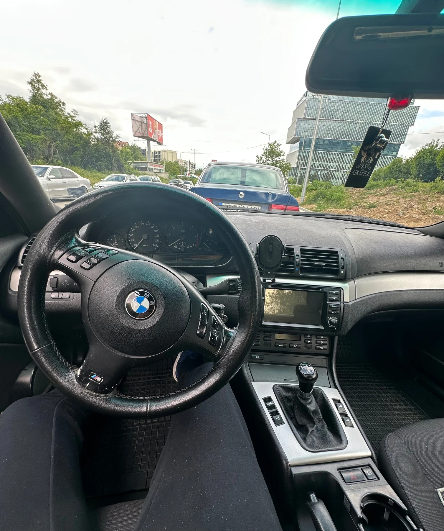 BMW 330  - изображение 5
