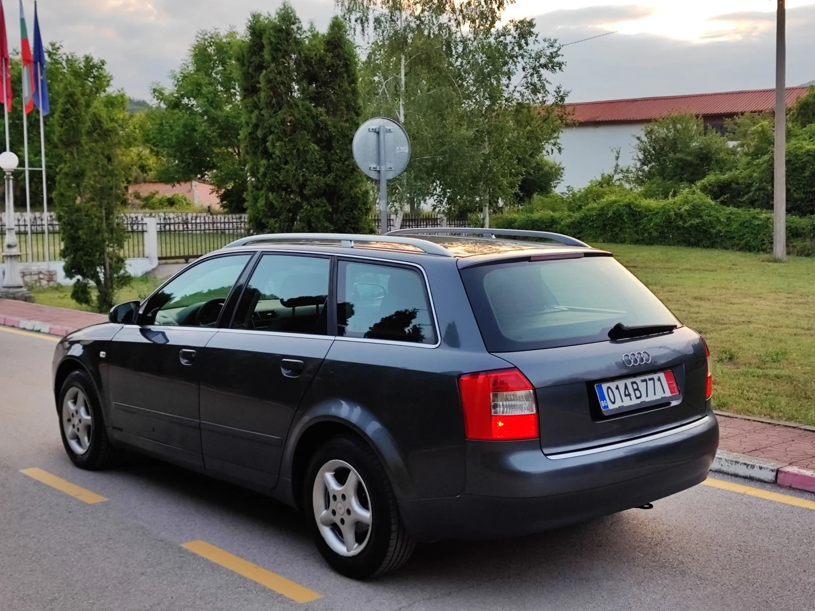 Audi A4 1.9TDI(101)* FACELIFT* НОВ ВНОС*  - изображение 4