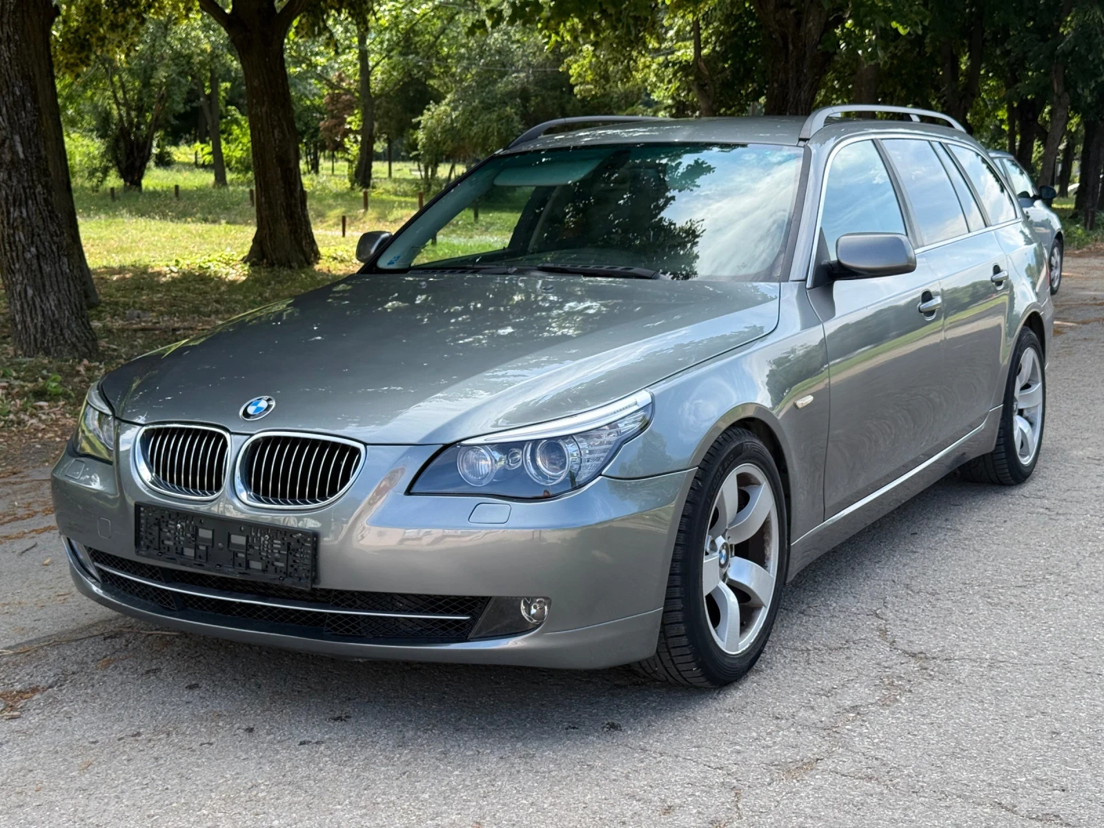 BMW 525 3.0D-197kc face, снимка 3 - Автомобили и джипове - 55190380