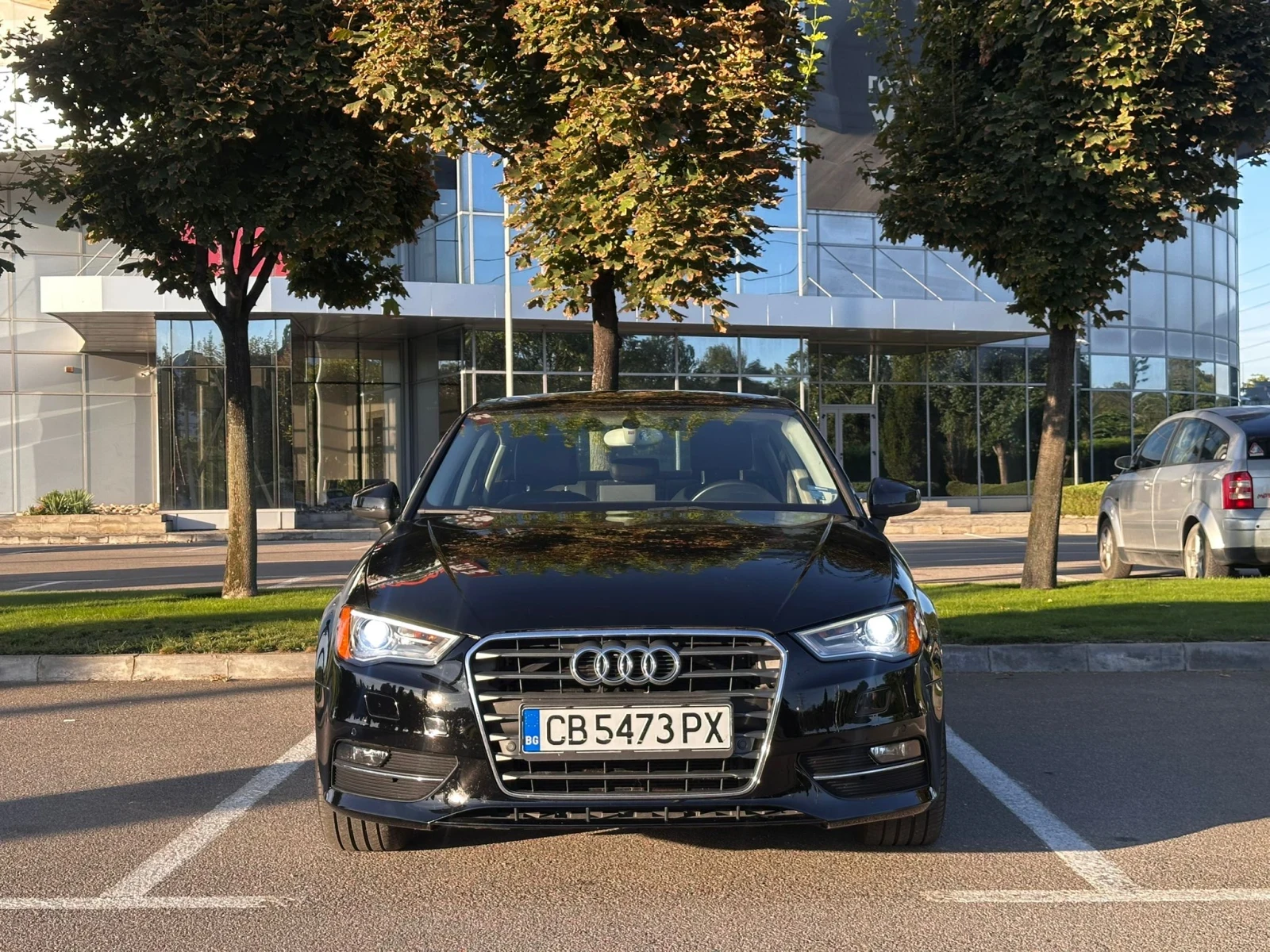 Audi A3 2.0 T S-Line quattro  - изображение 2