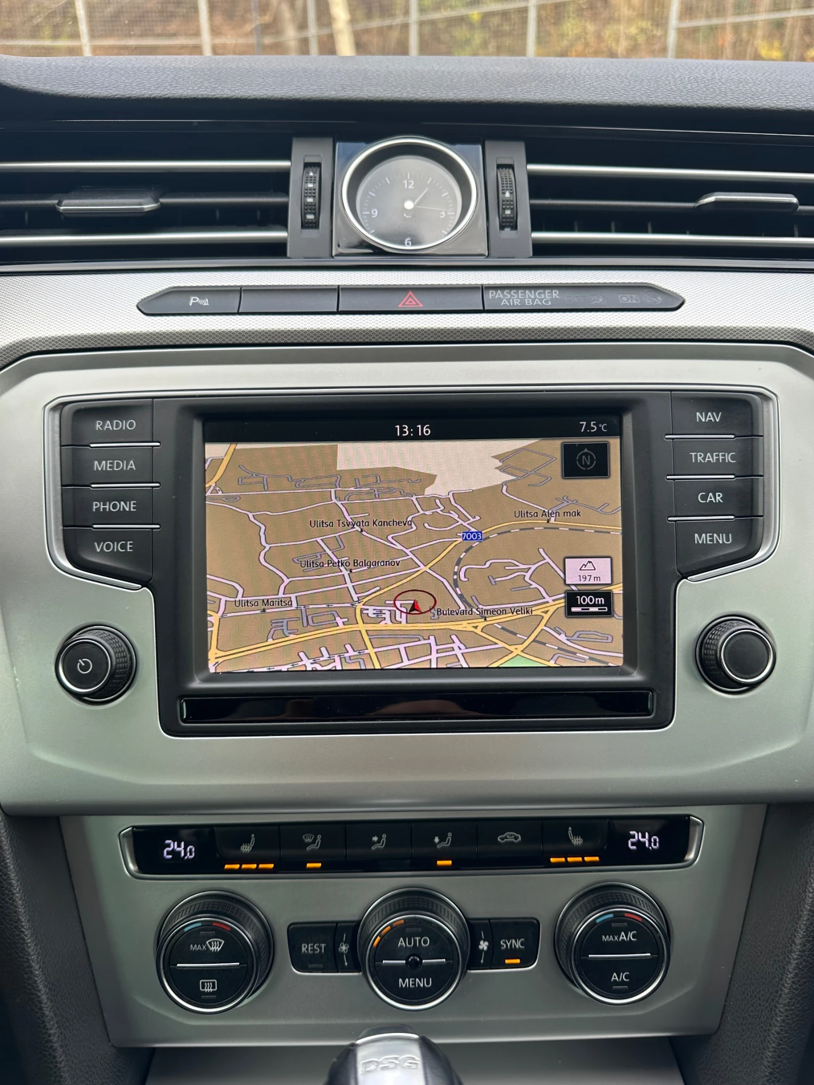 VW Passat 2.0TDI COMFORTLINE BLUEMOTION DSG 6 | Mobile.bg   8