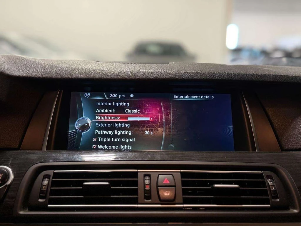 BMW 535 * xDrive * CARFAX *    | Mobile.bg   17