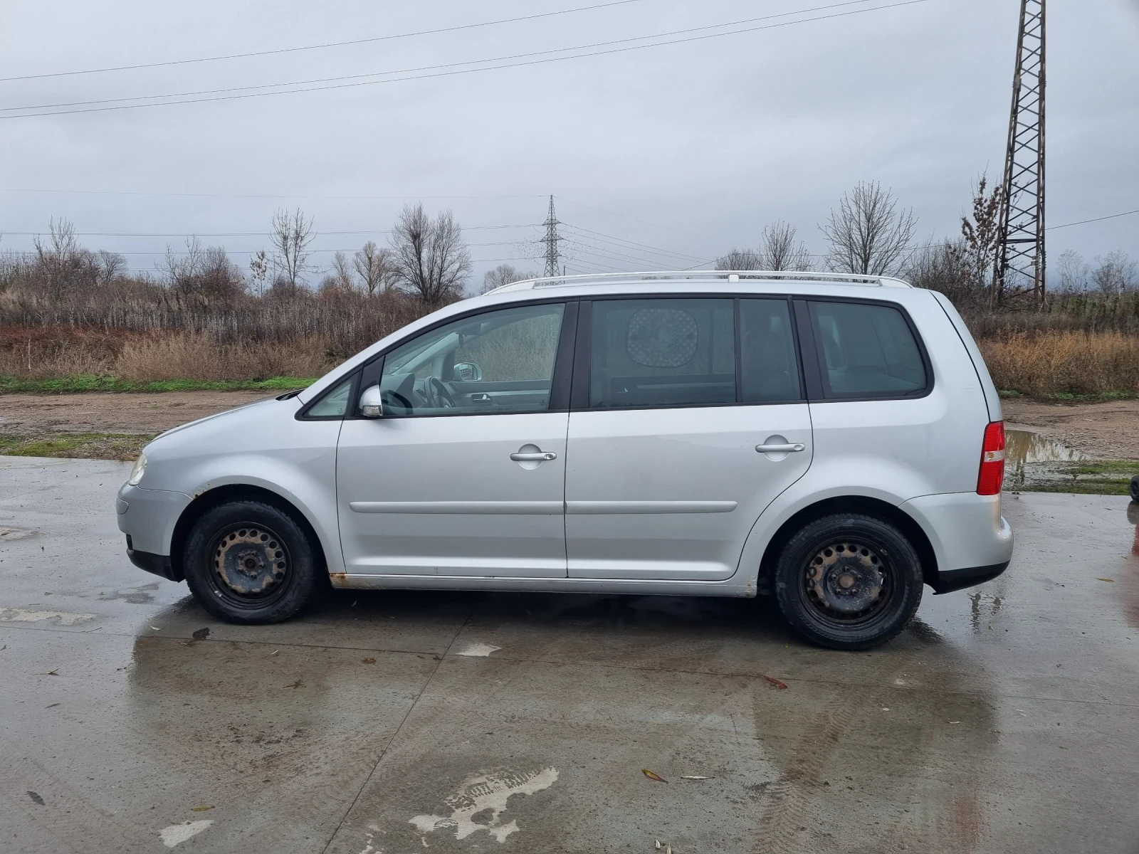 VW Touran  - изображение 7