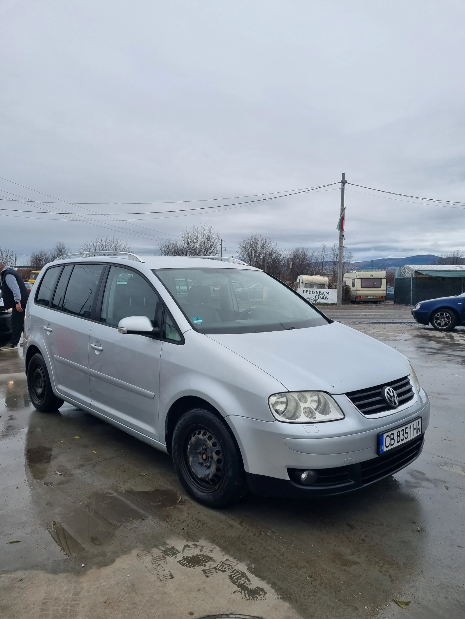 VW Touran  - изображение 2