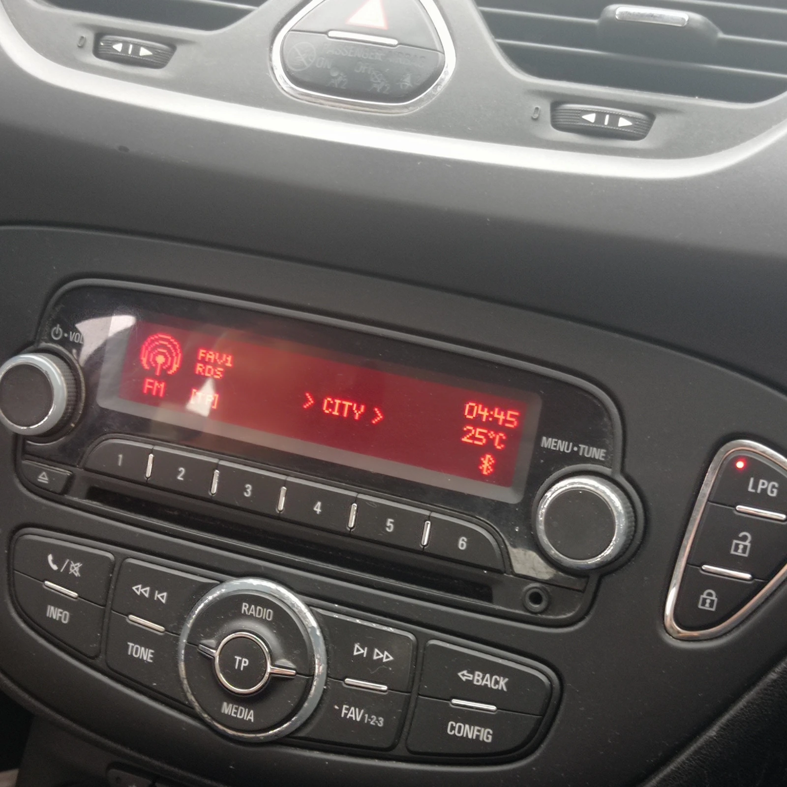 Opel Corsa �.1.4/90�� ��� �����*  | Mobile.bg � ����������� 15