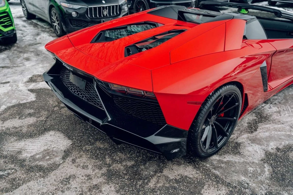 Lamborghini Aventador * CARFAX * ЦЕНА ДО БГ - изображение 7