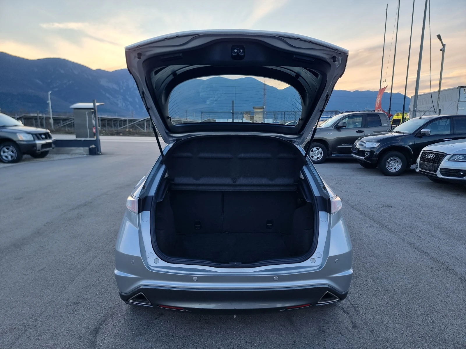 Honda Civic 1.8I FACE | Mobile.bg � ����������� 13