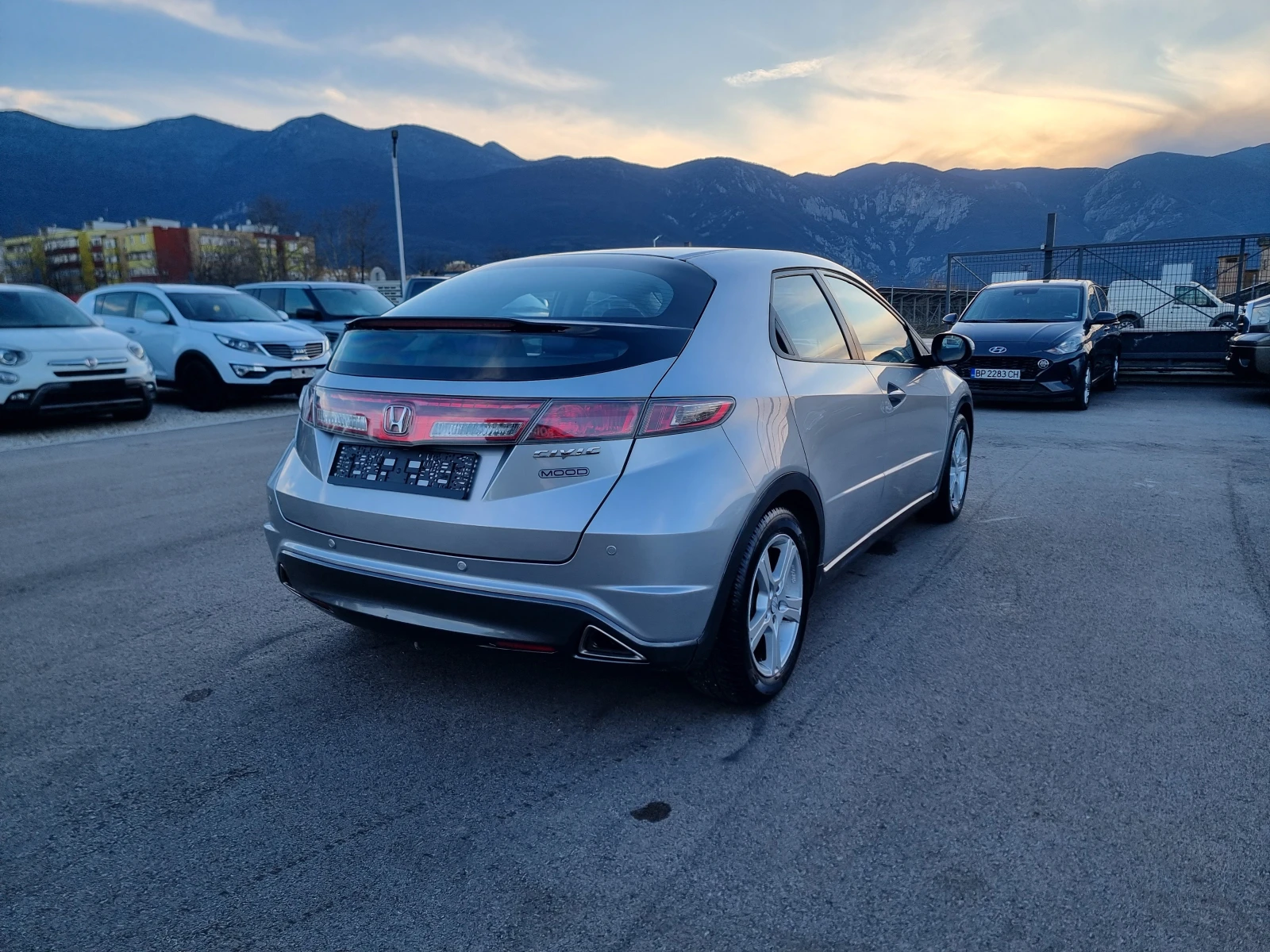 Honda Civic 1.8I FACE - изображение 6