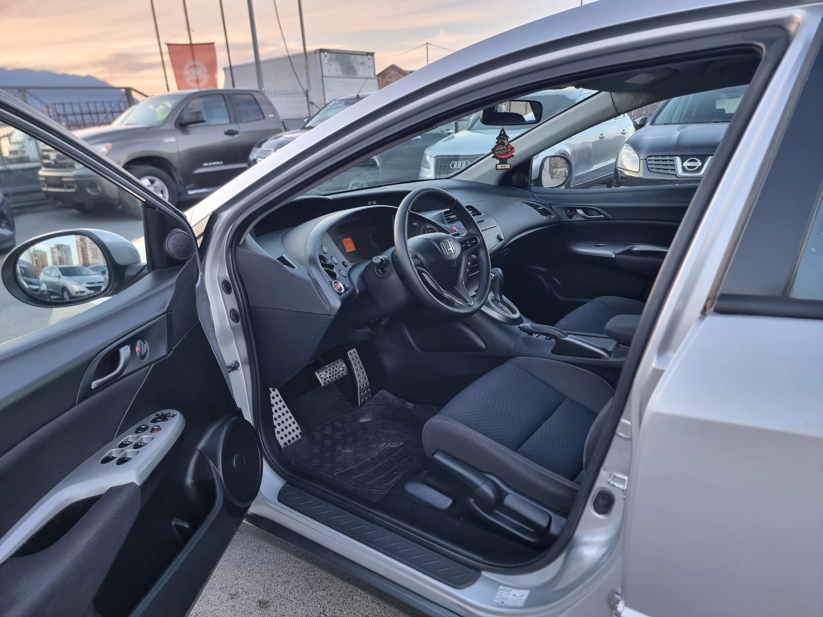 Honda Civic 1.8I FACE - изображение 10