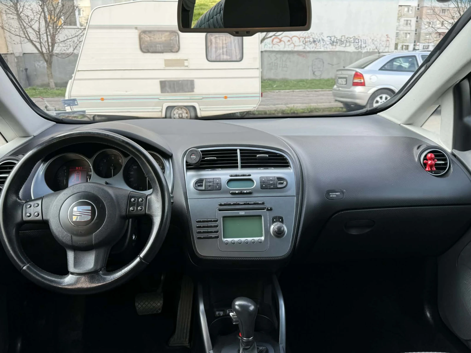 Seat Altea XL 1.9 TDI, снимка 5 - Автомобили и джипове - 54171200