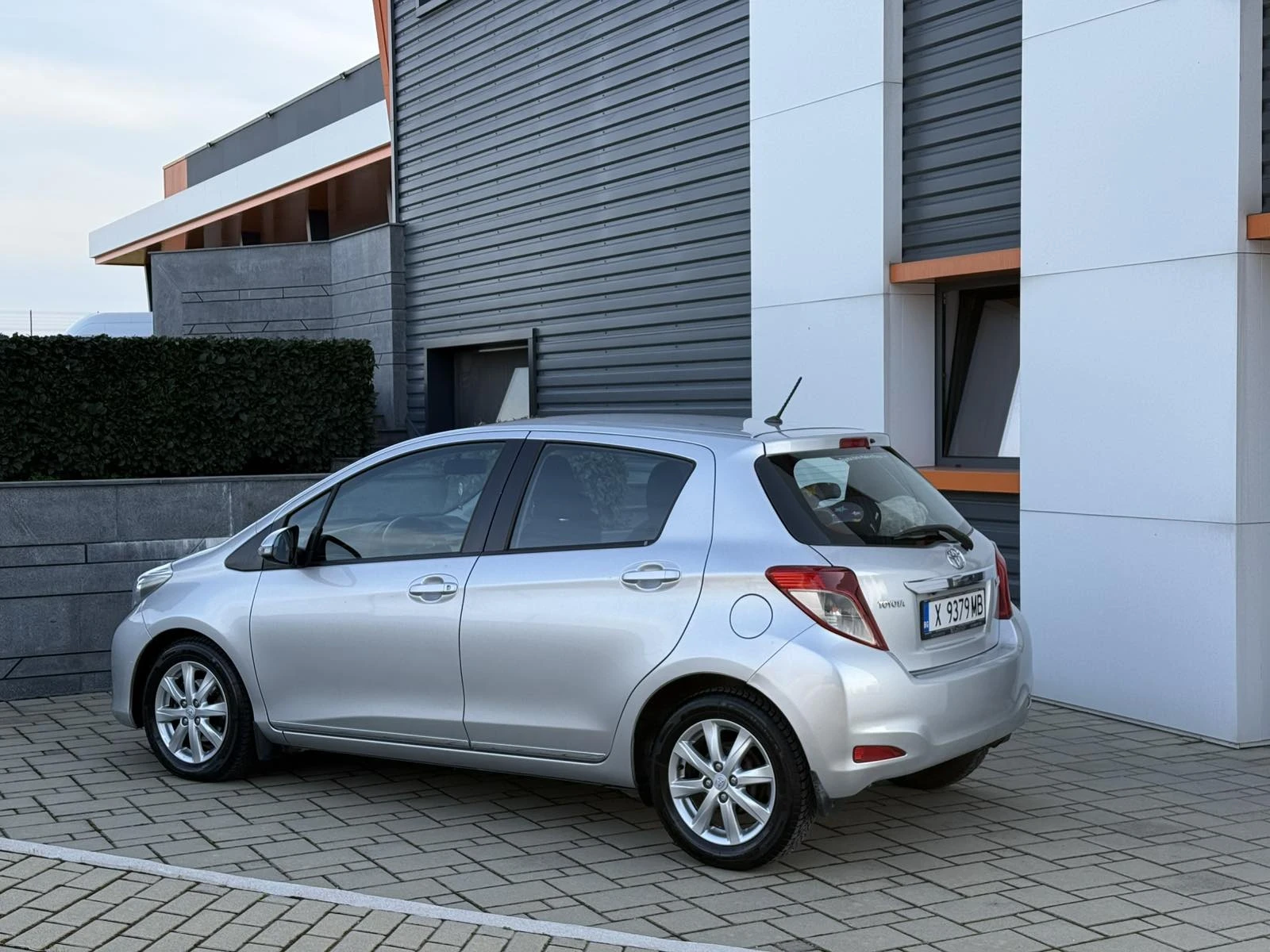 Toyota Yaris 1.4 90cc NAVI | Mobile.bg � ����������� 5