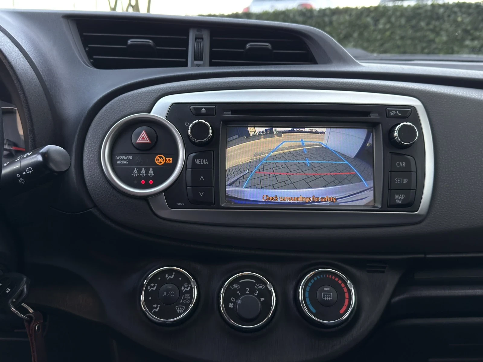 Toyota Yaris 1.4 90cc NAVI | Mobile.bg � ����������� 10