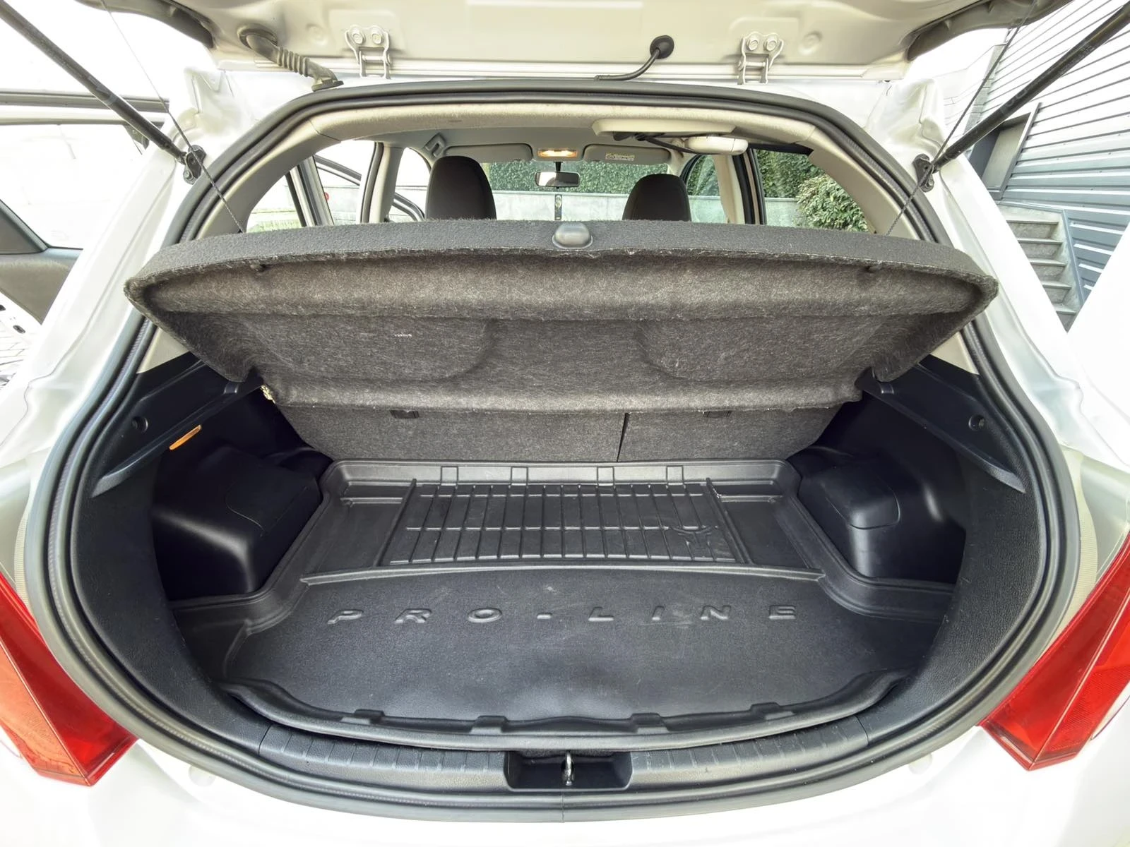 Toyota Yaris 1.4 90cc NAVI | Mobile.bg � ����������� 16