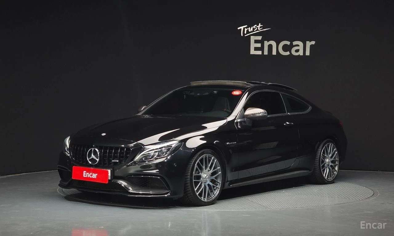 Mercedes-Benz C 63 AMG BURMESTER* CARBON* LANE* ASSIST* 