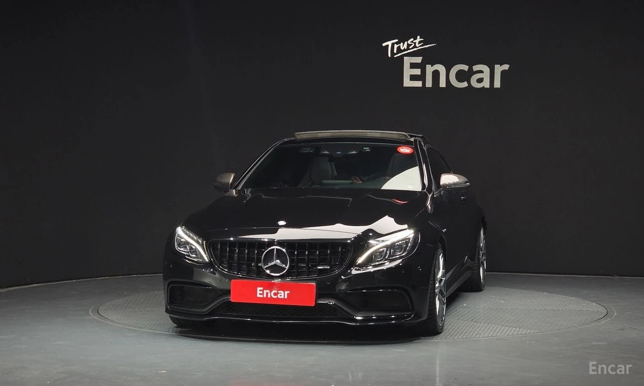 Mercedes-Benz C 63 AMG BURMESTER* CARBON* LANE* ASSIST* , снимка 3 - Автомобили и джипове - 54741727