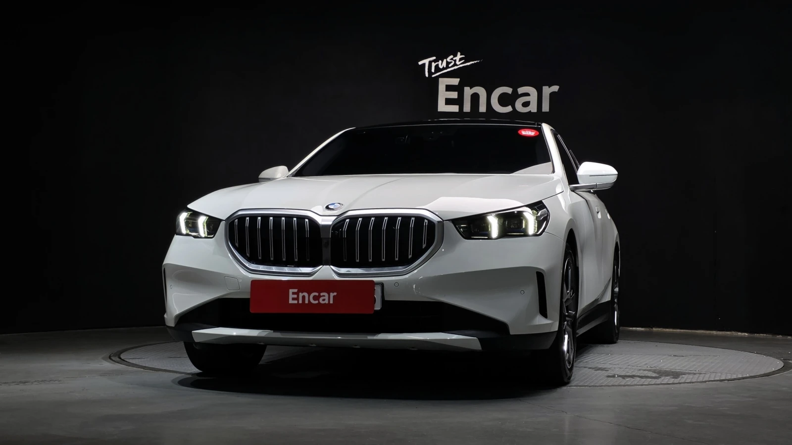 BMW 520, снимка 3 - Автомобили и джипове - 55477639