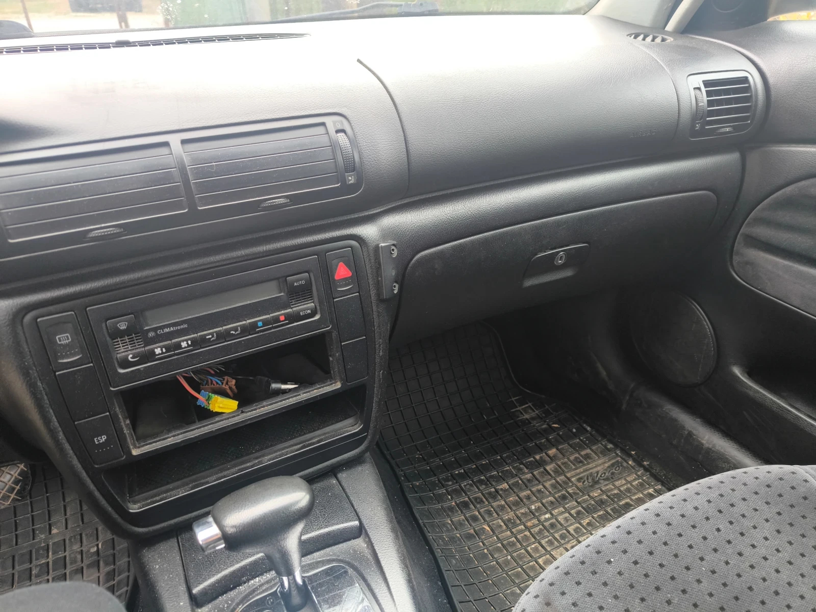 VW Passat 1.9 tdi 101��. ����� ���� ��������� | Mobile.bg � ����������� 3