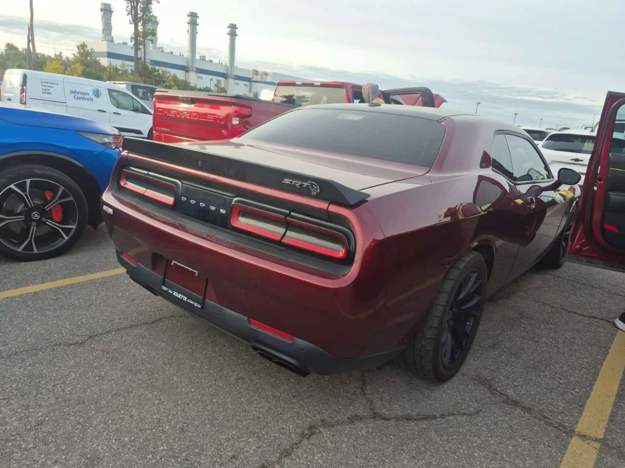 Dodge Challenger * SRT HELLCAT * ПОДГРЕВ * ОБДУХВАНЕ * , снимка 3 - Автомобили и джипове - 56327464