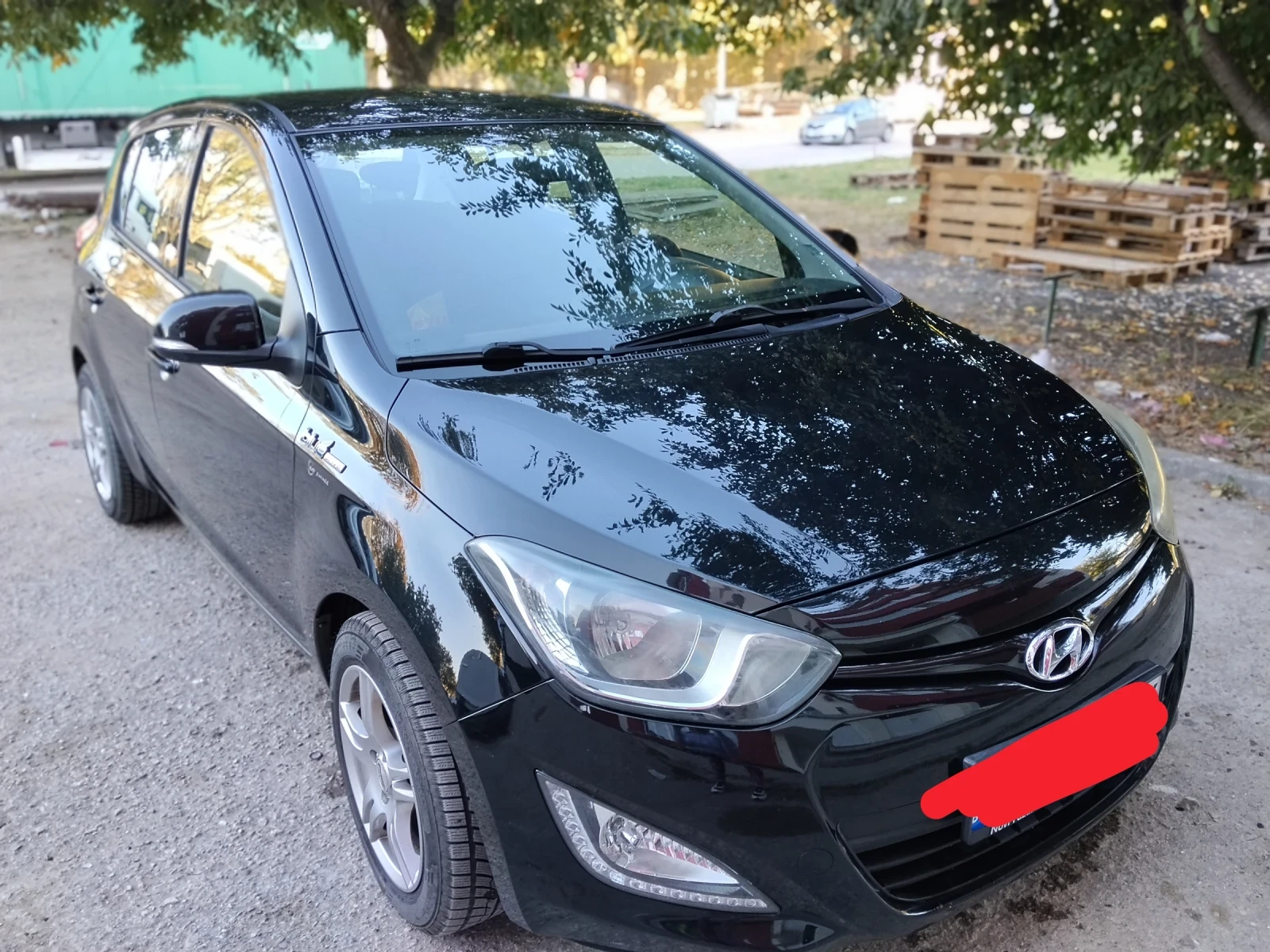Hyundai I20 Hyundai i20 Blue Drive 1, 4; 101 �.�; 6 �������� | Mobile.bg � ����������� 4