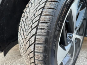 Hyundai Tucson 2.0D 4x4 136кс 6-ск.Панорама.Подгрев.2-ключа.Нави., снимка 7